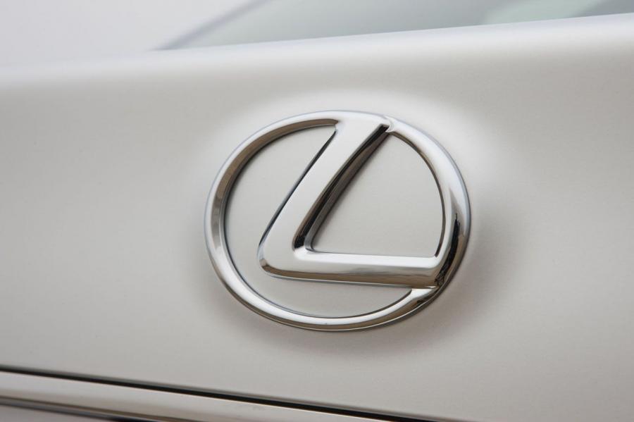  Lexus GS350 2011 года  (фото 73 из 99)